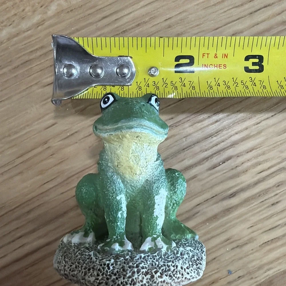 Lot Of 5 Mixed Plant Accessories Horse Frog Dove Insects